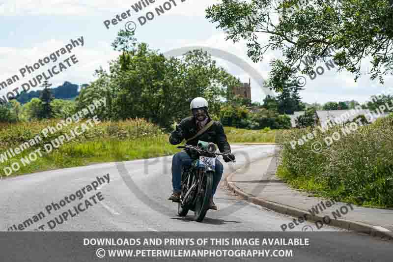 Vintage motorcycle club;eventdigitalimages;no limits trackdays;peter wileman photography;vintage motocycles;vmcc banbury run photographs